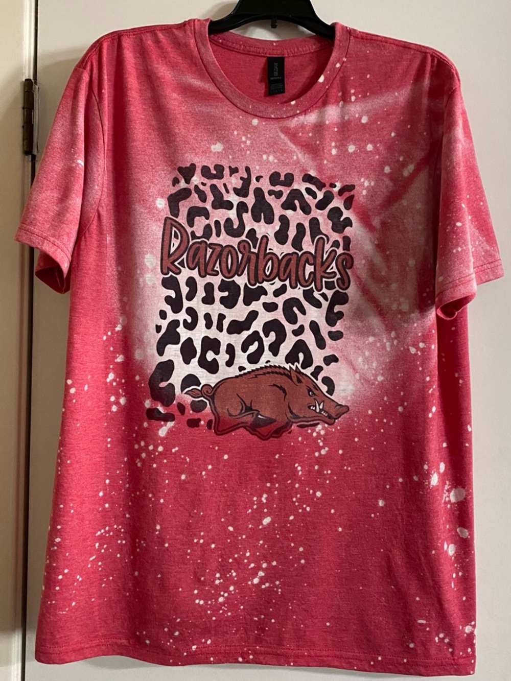 Gildan RED Bleach-Splatter Razorbacks Graphic Tee